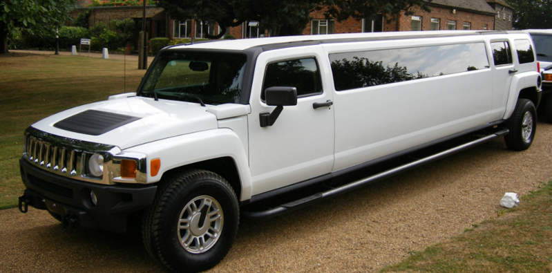 Stratford-upon-Avon H3 Hummer Limo hire