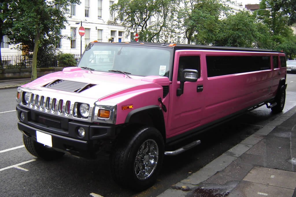 Stratford-upon-Avon Pink Hummer Limo outside