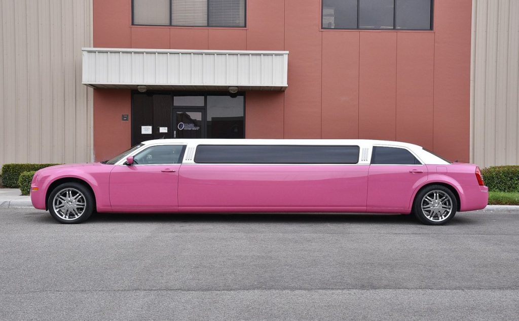 Stratford-upon-Avon Pink Limousine outside